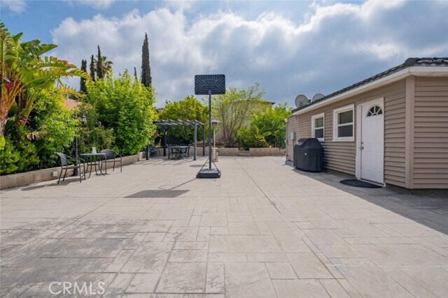 Photo - 10404 Jardine Ave
