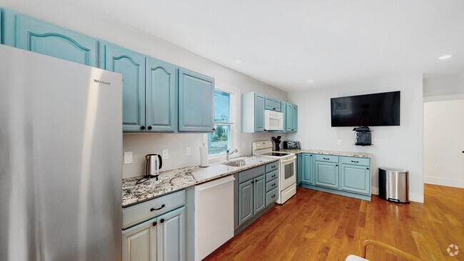 Building Photo - 5 Chester Ave Unit 1 Rental