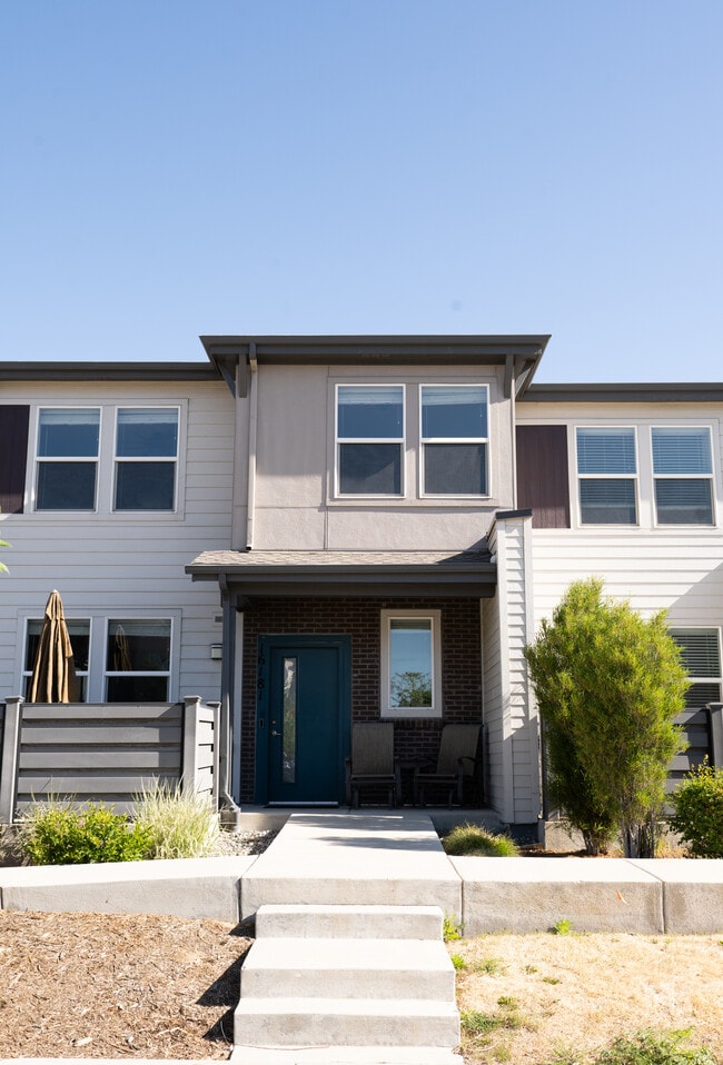 Building Photo - 16181 Bolling Dr