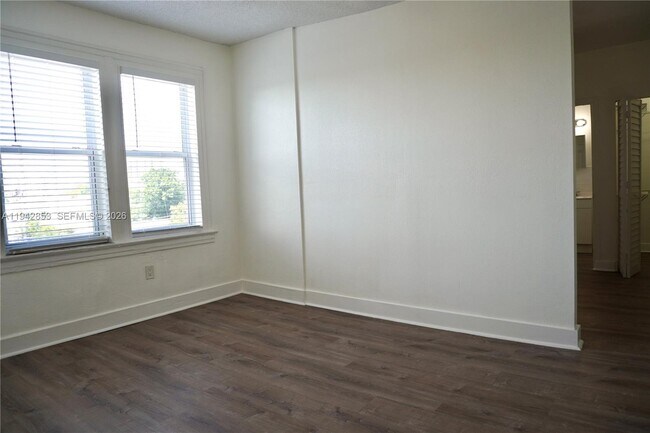 Photo - 501 SW 6th Ct Unit 214