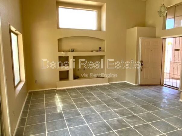 Photo - 18404 N 147th Dr