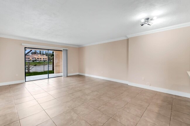 Photo - 5200 NW 31st Ave Unidad 141