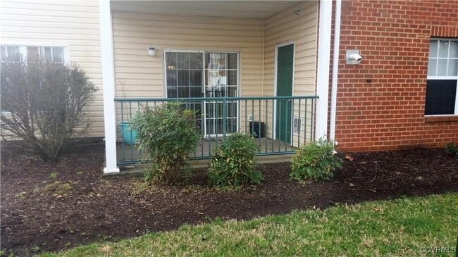 Photo - 9600 Links Way Townhome