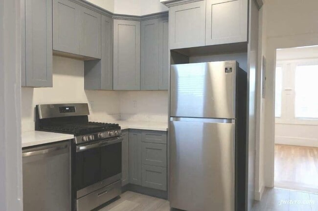 Photo - 598 12th Ave