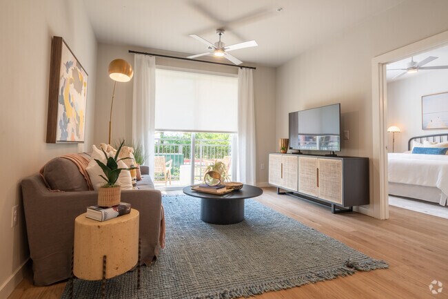 2 habitaciones, 2 baños, 1,053 pies cuadrados - Broadstone Baybrook