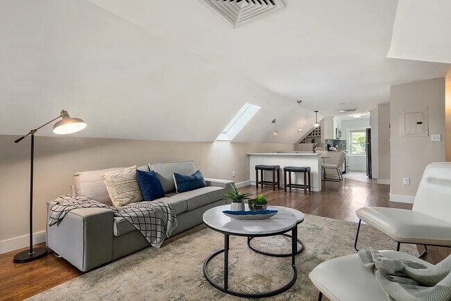 Photo - 332 Jamaicaway Unidad 6