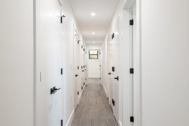 6018 24th Ave Unit 3