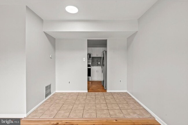 Photo - 341 Clarkson St