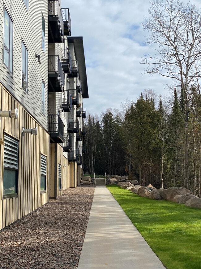 Aery Apartments Hermantown, MN