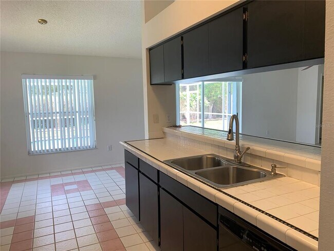 11417 Glenmont Dr