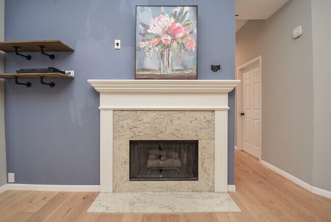 Photo - 71 N Crossed Birch Pl