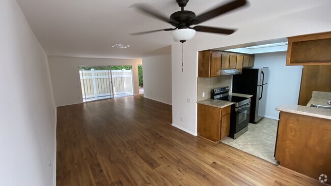 SPACIOUS LIVING ROOM - 11737 Kiowa Ave Rental