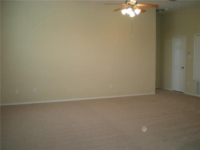 Photo - 112 Birdbrook Dr