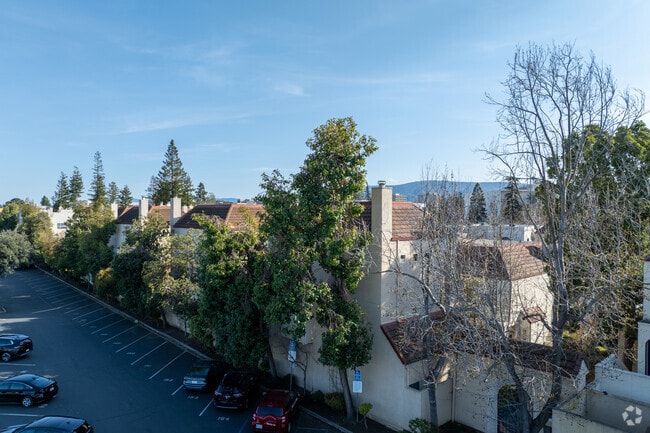 Fotografía del edificio - Palo Alto Central