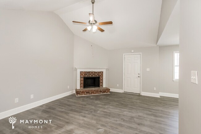 Photo - 1557 Goshen Rd