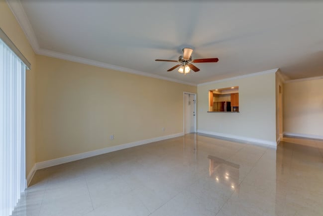 Apartments For Rent With Short Term Lease In 33176 Miami Fl Photo Residences At The Falls