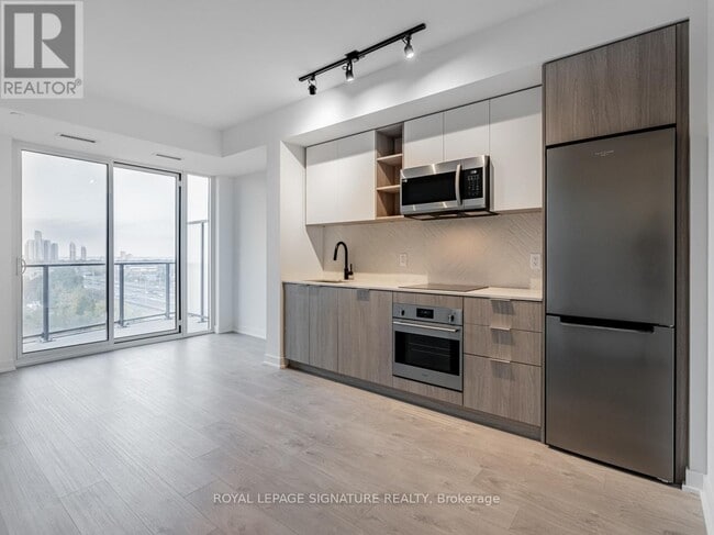 Photo - 36 Zorra St Unit 805
