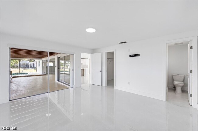 1729 Cascade Way
