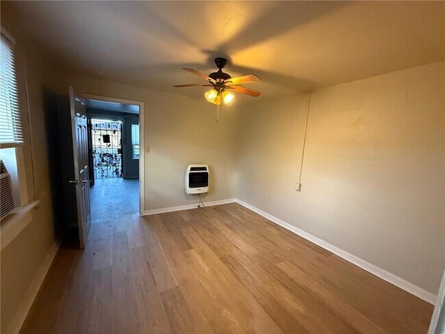 Photo - 9022 Palm St Unit 1B