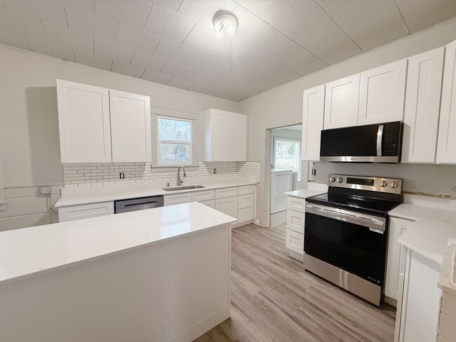 Photo - 1016 High St