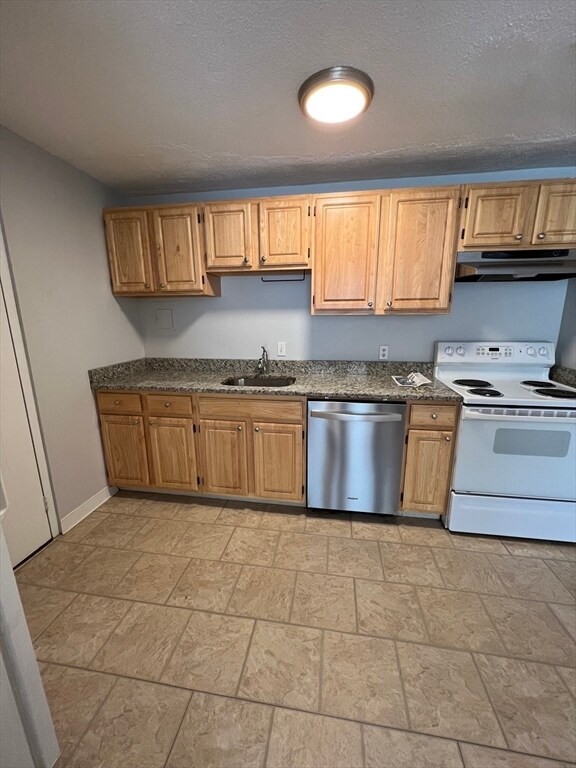 Photo - 290 Corey Rd Unit 32