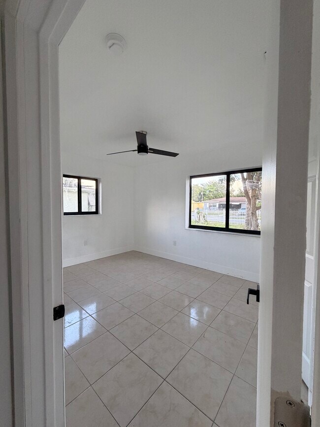 Photo - 2015 NW 132nd St