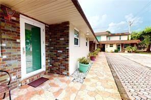 Building Photo - 1901 Pierce St Unit 1