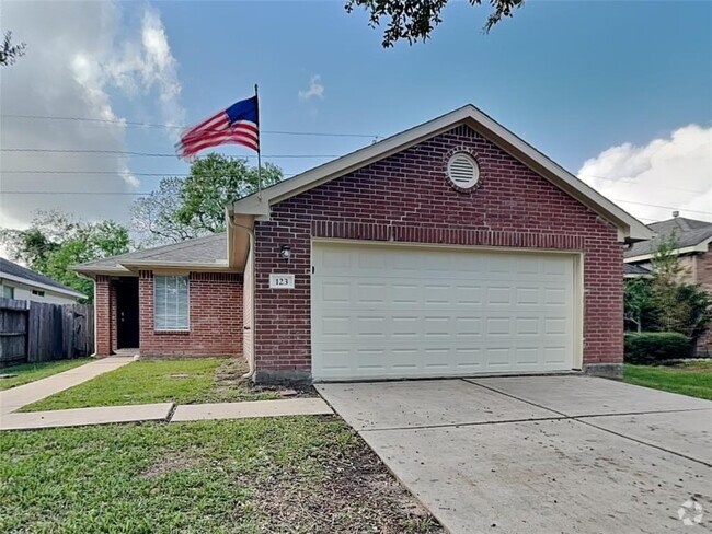 Building Photo - 123 Big Thicket Dr Rental