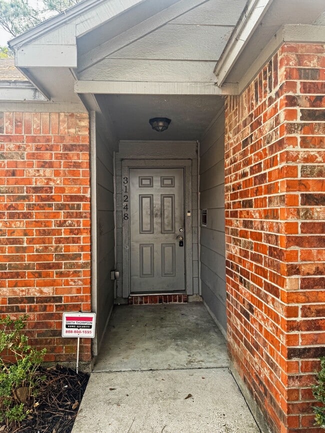 31248 N Head Dr