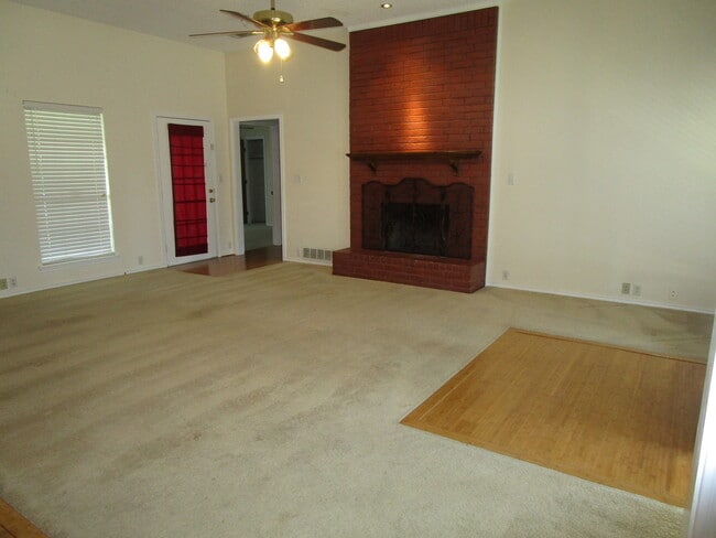 Photo - 1613 Bozman Rd