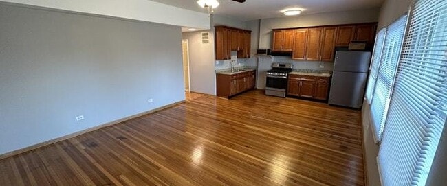 Photo - 4330 S Martin Luther King Dr Unit 3