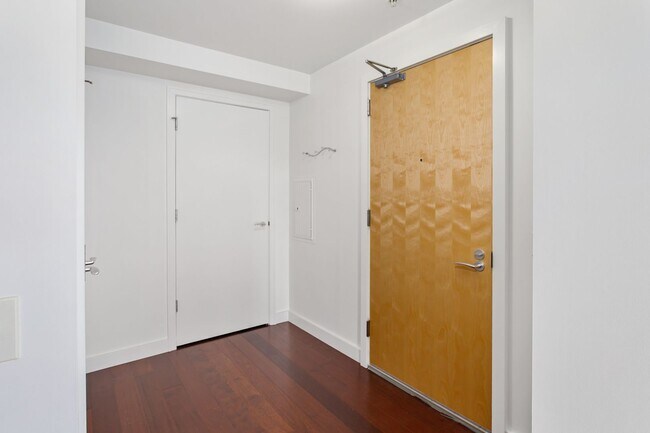 Photo - 3601 S River Pkwy Unit JR2616
