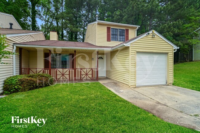1010 Pine Tree Trail