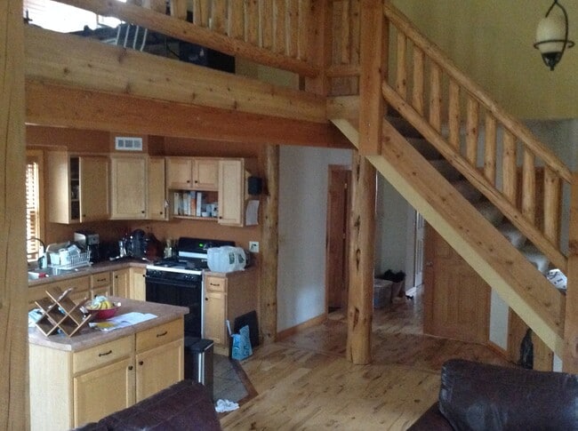 Photo - 1920 N Water St Unidad 1920 N Water st Upper