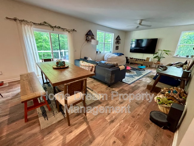 Photo - 81 Pinewood Rd