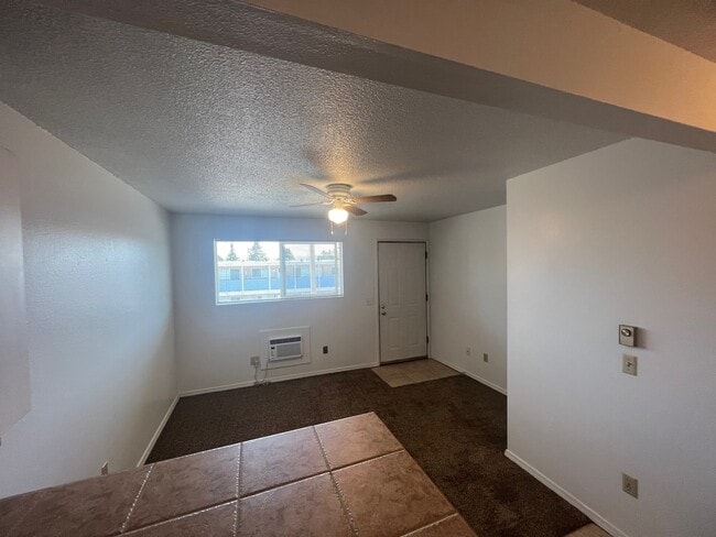 Photo - 2003 N Walnut St