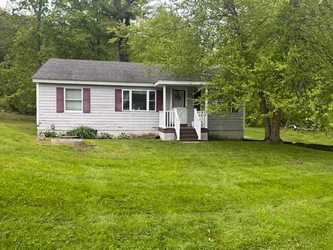 3 Pine Crest Dr