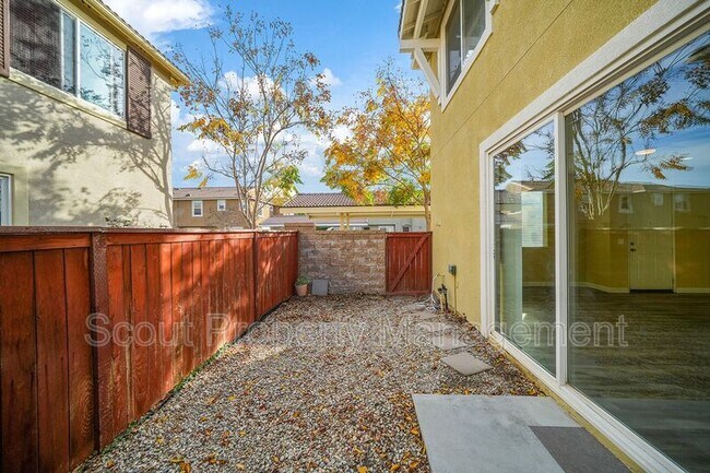 Photo - 35804 Alpental Ln