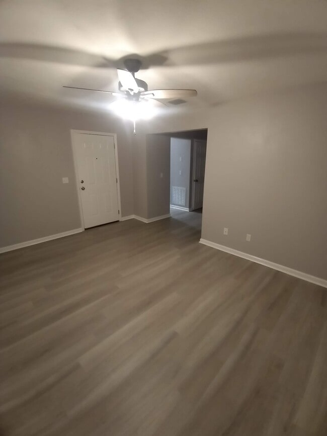 Photo - 1518 Willow Bend Way Unidad B