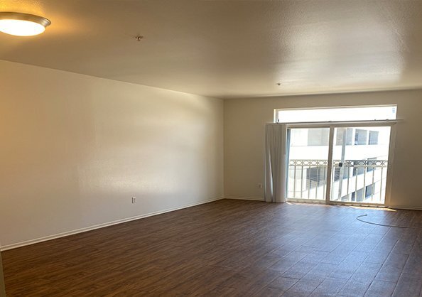 Photo - 400 W 9th St Unit #400
