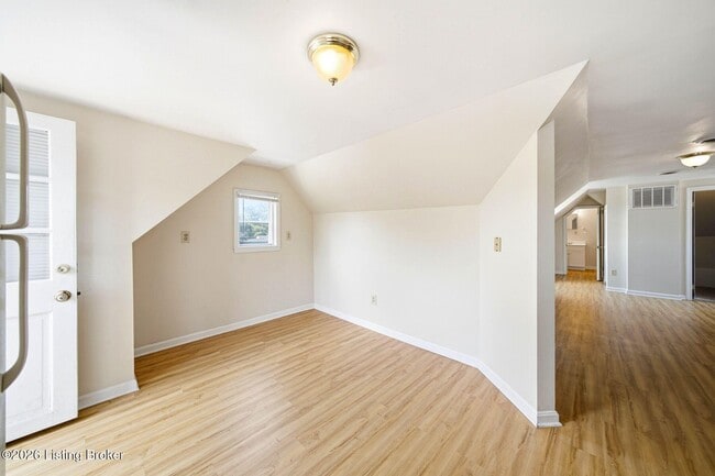 Photo - 1612 Ellwood Ave Unit 4
