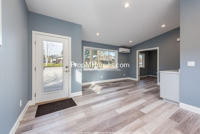 Photo - Updated & Charming Cottage in Oregon City!