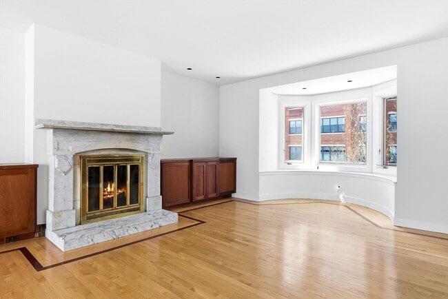 Photo - 298 Columbus Ave Unit 4