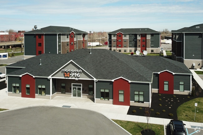 Monarch 716 Student Living - Monarch 716 Student Living