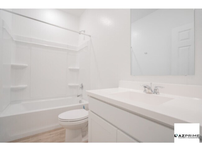 Photo - Spacious 4/3 Maricopa House - Comfort &amp; Style!