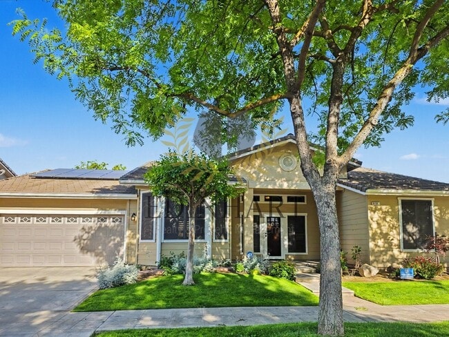 Photo - 818 S Apple Ave