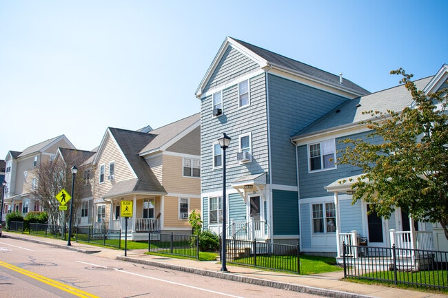 Newport Heights