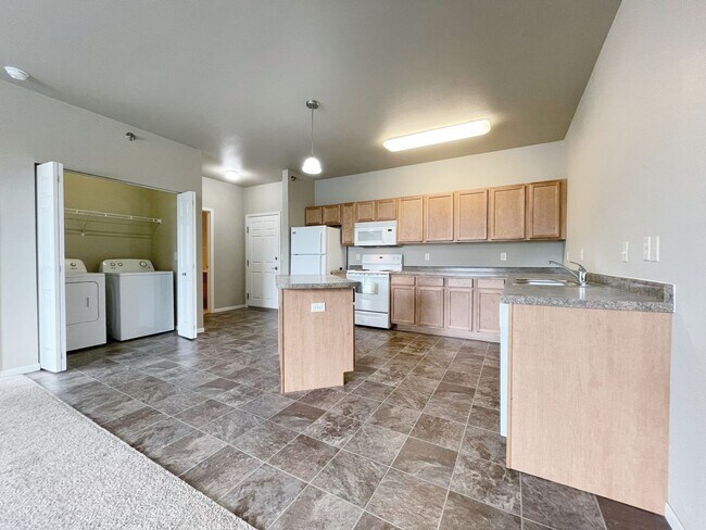 Encore Apartments