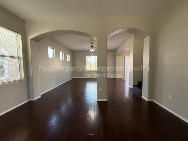 Photo - 3930 W Irwin Ave