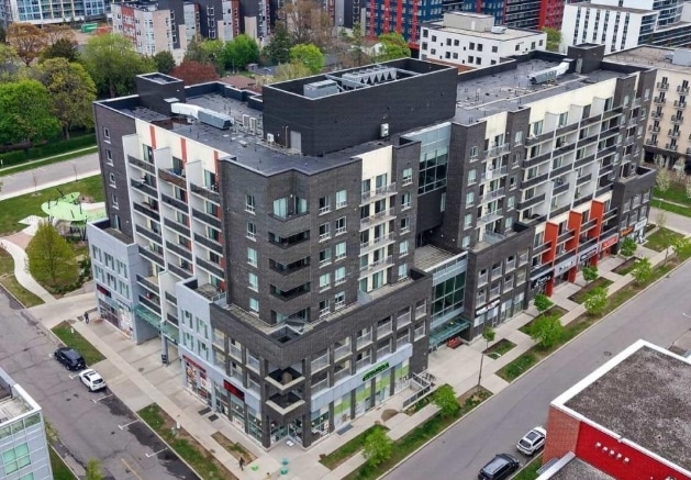Building Photo - 280 Lester St